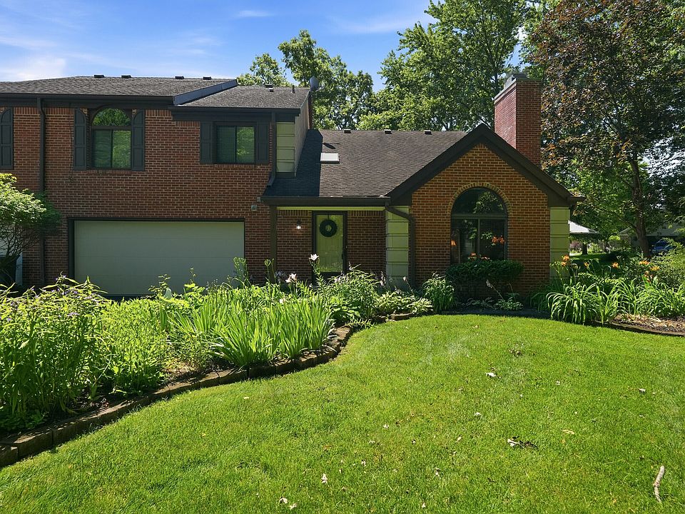 1st image of 9248 Golden Woods Dr