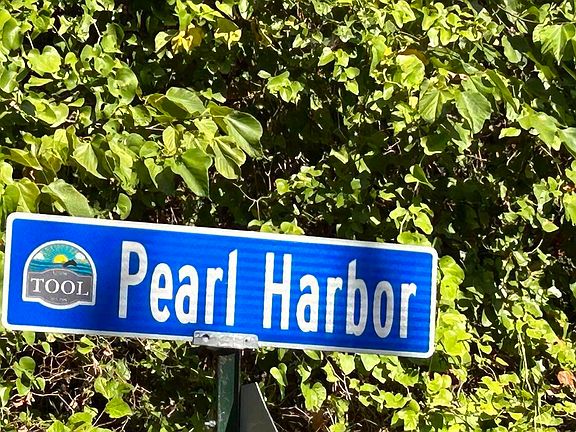 3rd image of 1068 Pearl Harbor St