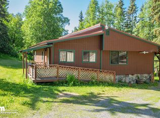 20932 Frosty Dr, Chugiak, AK 99567