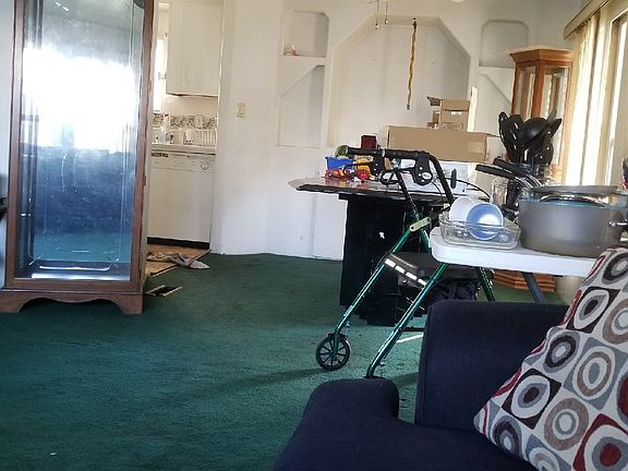 3rd image of 298 E Oregon Ave Spc O3