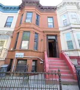 642 56th St, Brooklyn, NY, 11220