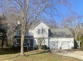 160 Fairfield Ln, Lillington, NC 27546