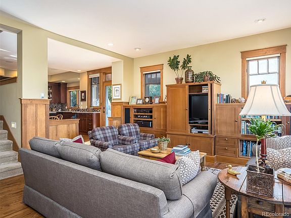 5th image of 70 Alpine Dr