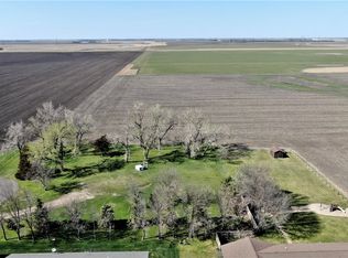 1605 N 6th St, Groton City, SD 57445