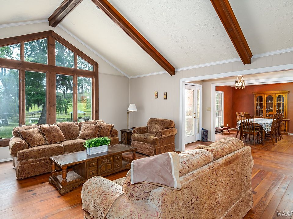 10th image of 11286 Old Pike Rd