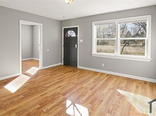 1180 S New Florissant Rd, Florissant, MO 63031