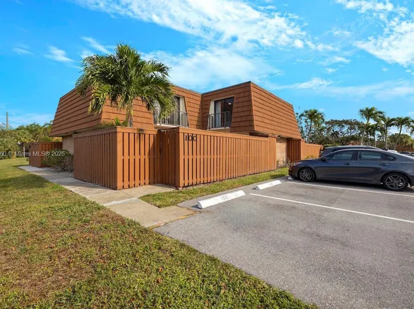 3900 County Line Rd APT 10C, Jupiter, FL 33469