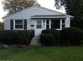 45 Lenox St, East Haven, CT 06512
