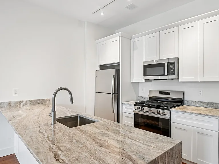 Lauderdale Lofts — Photo 25