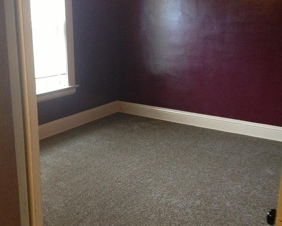 Park side bedroom