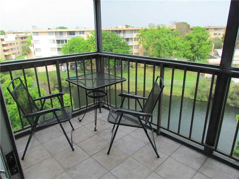1st image of 8775 Park Blvd APT 505