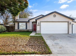 1375 Cottage Grove Ave, Tulare, CA 93274