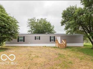 359 Gentlemen Pl, Cloverdale, IN 46120