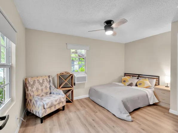 (undisclosed Address), Miami, FL 33137