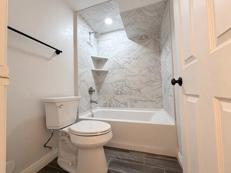 1651 S 3450 E — Photo 12