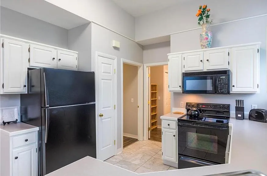 Building Photo - 47 Seascape Ave #B