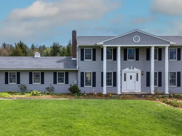 156 Sheedy Rd, Vestal, NY 13850