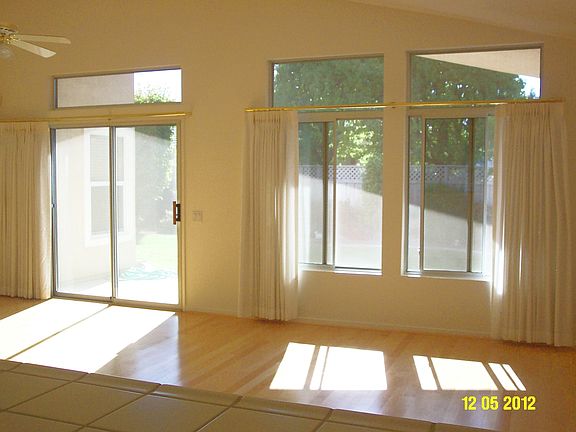 4th image of 616 Paddlewheel Ct