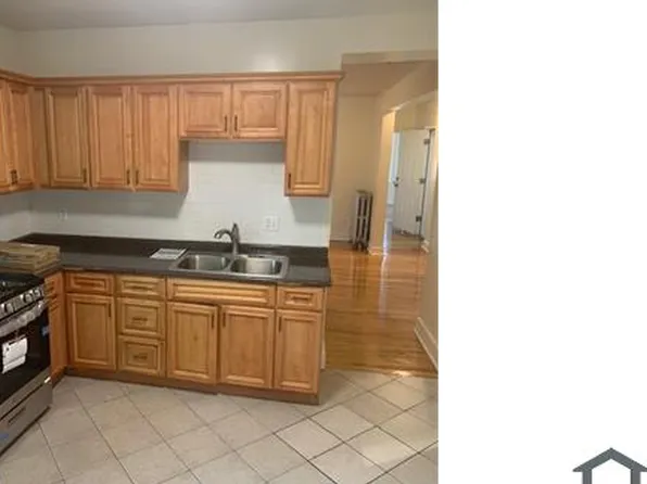 27 Fessenden St, Mattapan, MA 02126