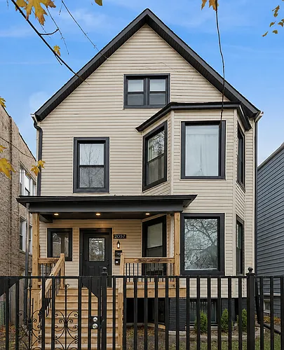 2037 N Spaulding Ave #2 Photo 1