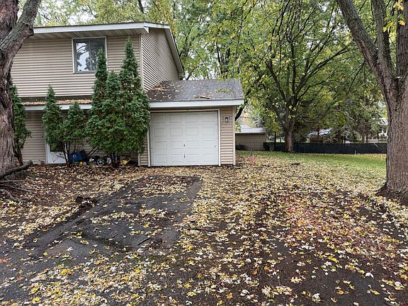 3rd image of 1438 109th Ln NW