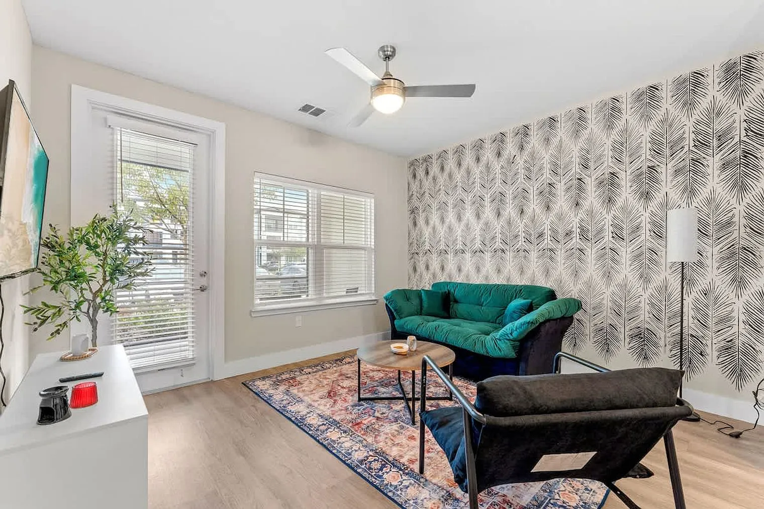 1 bed, 1.0 bath, $3,227 — Photo 3