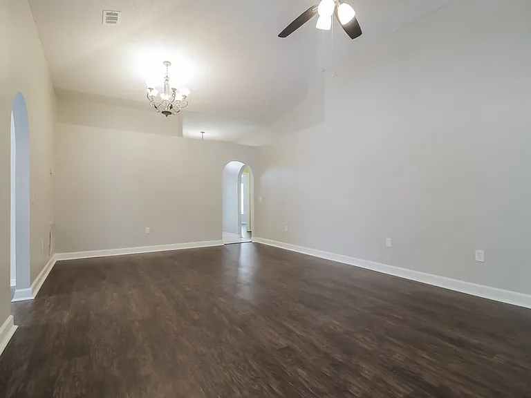 12503 Woodbury Cove Dr — Photo 3