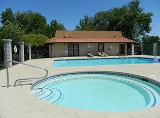 6009 McKinney Dr NE, Albuquerque, NM 87109