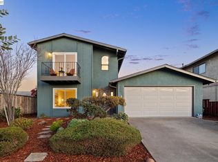400 Harbor Light Rd, Alameda, CA 94501