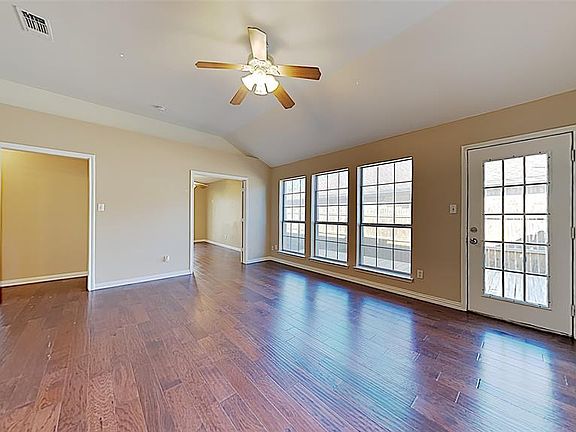 3rd image of 2020 Brownwood Ave
