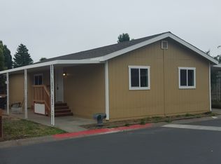 190 Zaragoza St, Rohnert Park, CA 94928