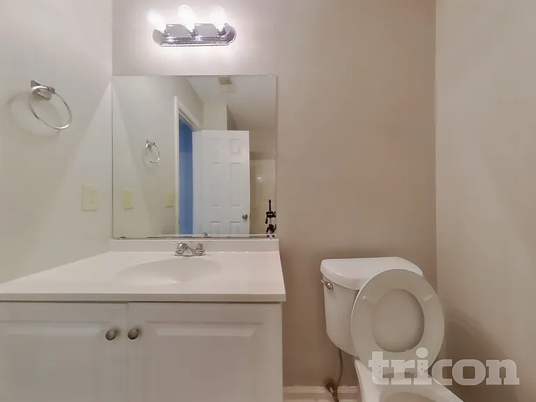14 Iron Spot Cir — Photo 9