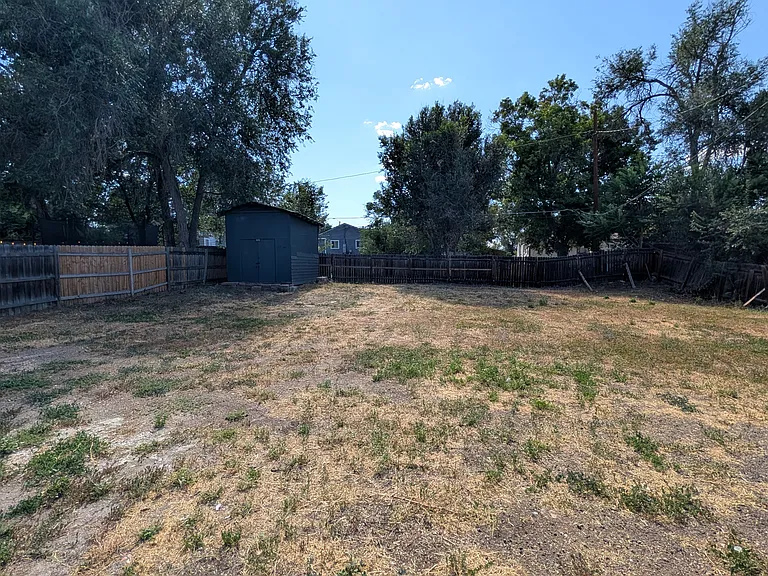 5375 Perry St — Photo 22