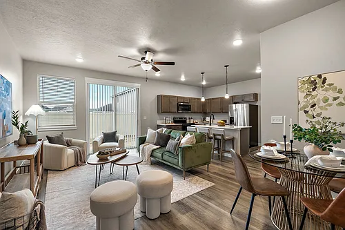 5104 Range Ln Photo 1
