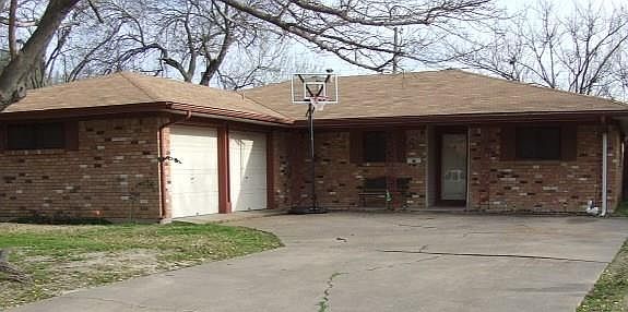 1st image of 237 Dorris Dr
