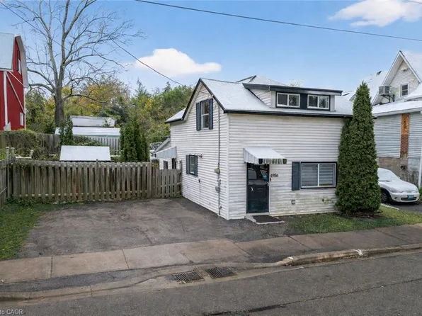 4956 Beam St, Lincoln, ON L0R 1B7