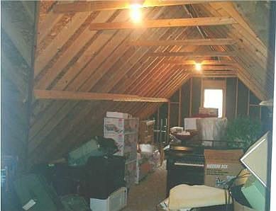 3rd image of 11960 Bluestone Dr