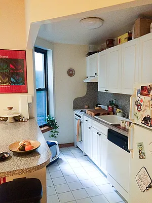 Rented by Francine Realty | media 16