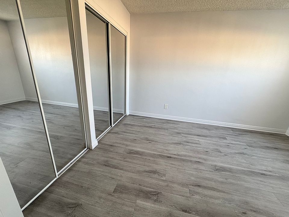 1st image of 16275 Woodruff Ave #9