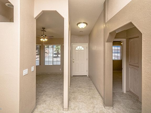 4th image of 2599 Caribbean Dr