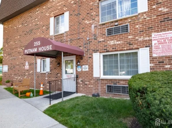 255 Tucker Ave APT 233, Union, NJ 07083