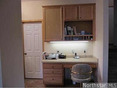 5th image of 5272 Greenwood Dr