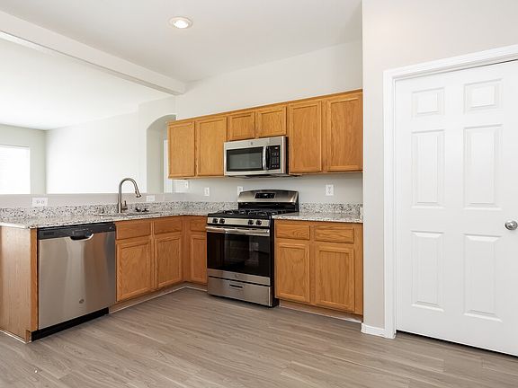 5th image of 1015 Cove Palisades Dr
