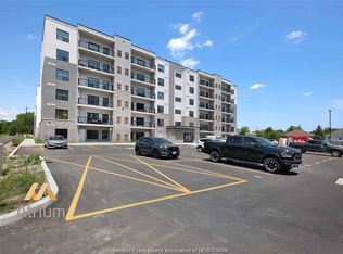 3290 Stella Cres #108, Windsor, ON N8T 3R8