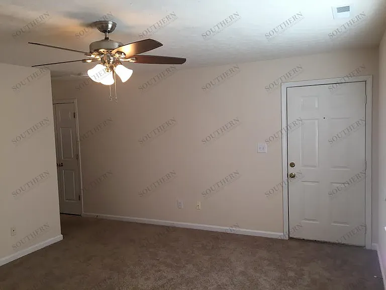 3921 Banyan Ct — Photo 5
