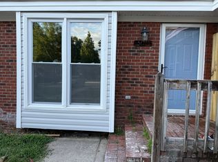 507 Coronation Dr, Fayetteville, NC 28311