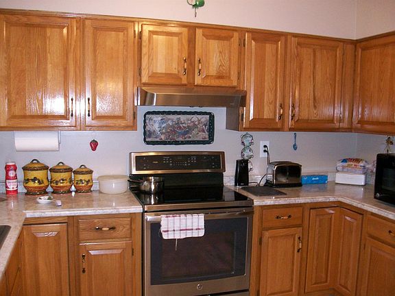 5th image of 2303 Black Diamond Rd