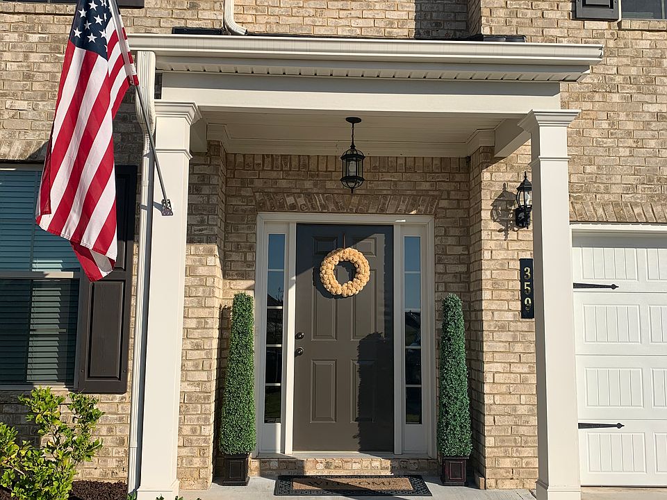 2nd image of 359 Hamilton Pointe Dr