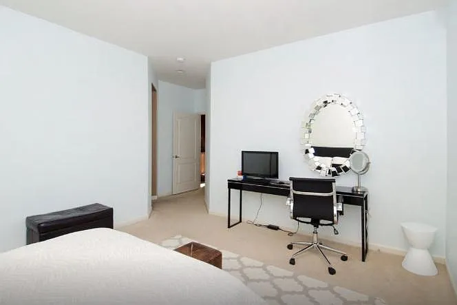 4469 Lafayette St — Photo 10