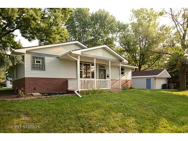 14657 Green St photo 1